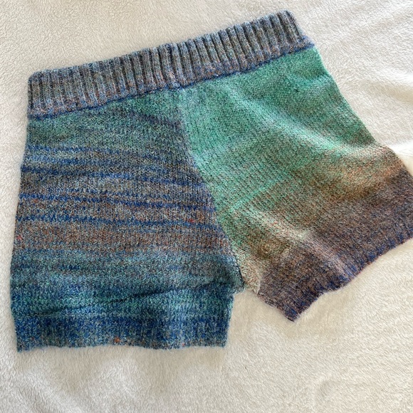 L*SPACE ZOE SHORT - BLUE OMBRE NWT XS - Picture 9 of 9